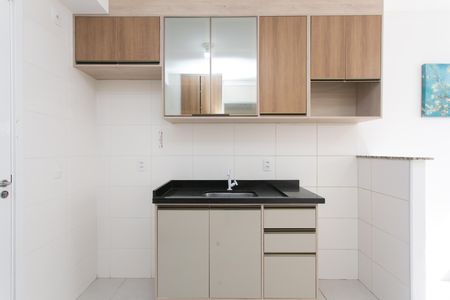 Apartamento à venda com 32m², 2 quartos e sem vaga Apartamento à venda com 32m², 2 quartos e sem vagaCozinha - Armários