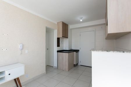 Apartamento à venda com 32m², 2 quartos e sem vaga Apartamento à venda com 32m², 2 quartos e sem vagaSala