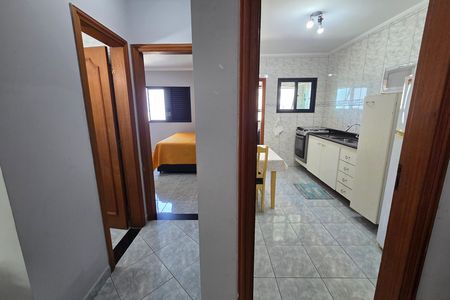 Sala de apartamento para alugar com 1 quarto, 53m² em Maracanã, Praia Grande