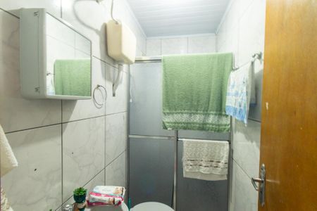 Casa à venda com 100m², 2 quartos e 1 vagaBanheiro Social Edicula dos fundos