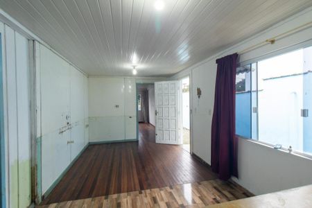Casa à venda com 100m², 2 quartos e 1 vagaSala