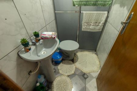Casa à venda com 100m², 2 quartos e 1 vagaBanheiro Social Edicula dos fundos