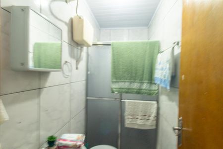 Casa à venda com 100m², 2 quartos e 1 vagaBanheiro Social Edicula dos fundos