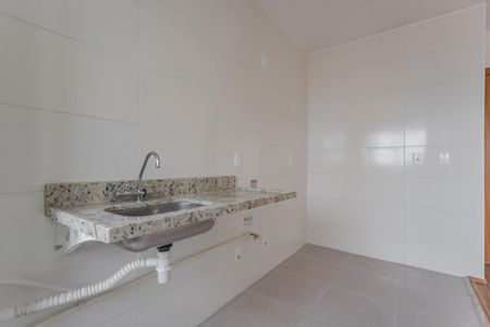 Apartamento para alugar com 41m², 2 quartos e 1 vaga Apartamento para alugar com 41m², 2 quartos e 1 vagaCozinha e Área de Serviço