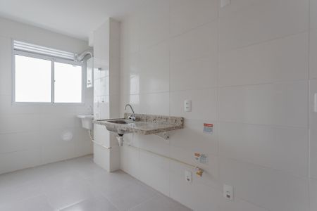 Apartamento para alugar com 41m², 2 quartos e 1 vaga Apartamento para alugar com 41m², 2 quartos e 1 vagaCozinha e Área de Serviço