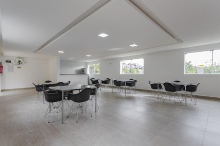 Apartamento para alugar com 41m², 2 quartos e 1 vaga Apartamento para alugar com 41m², 2 quartos e 1 vagaÁrea comum - Salão de festas
