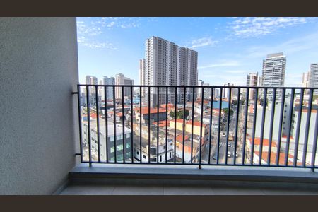 Studio para alugar com 37m², 1 quarto e sem vaga Studio para alugar com 37m², 1 quarto e sem vagaVaranda