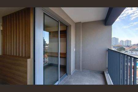 Studio para alugar com 37m², 1 quarto e sem vaga Studio para alugar com 37m², 1 quarto e sem vagaVaranda