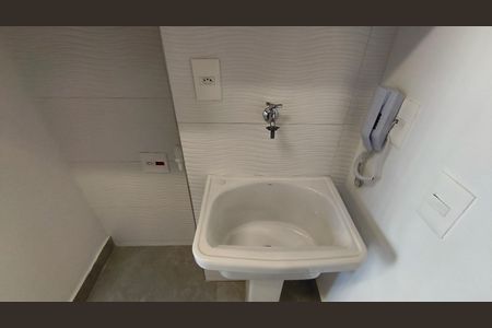 Studio para alugar com 37m², 1 quarto e sem vaga Studio para alugar com 37m², 1 quarto e sem vagaÁrea de Serviço