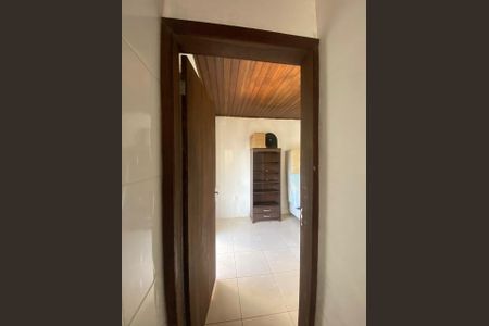 Sala / Quarto de casa para alugar com 1 quarto, 38m² em Campeche Central, Florianópolis
