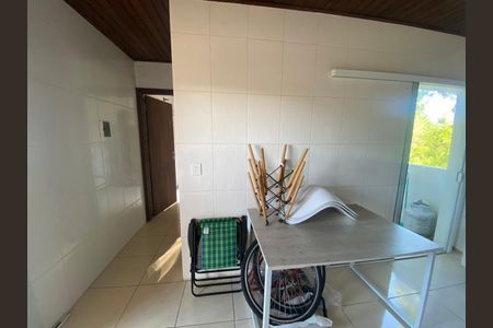 Cozinha de casa para alugar com 1 quarto, 38m² em Campeche Central, Florianópolis