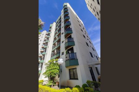 Apartamento para alugar com 99m², 4 quartos e 3 vagas Apartamento para alugar com 99m², 4 quartos e 3 vagasFachada Bloco