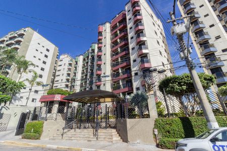 Apartamento para alugar com 99m², 4 quartos e 3 vagas Apartamento para alugar com 99m², 4 quartos e 3 vagasFachada