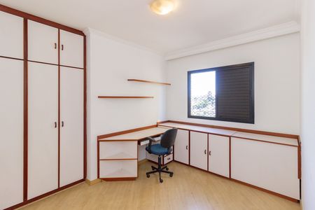 Apartamento para alugar com 99m², 4 quartos e 3 vagas Apartamento para alugar com 99m², 4 quartos e 3 vagasQuarto 3