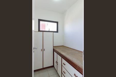 Apartamento para alugar com 99m², 4 quartos e 3 vagas Apartamento para alugar com 99m², 4 quartos e 3 vagasQuarto 4