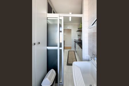 Apartamento à venda com 68m², 3 quartos e 1 vaga Apartamento à venda com 68m², 3 quartos e 1 vagaÁrea de Serviço