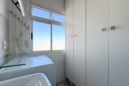 Apartamento à venda com 68m², 3 quartos e 1 vaga Apartamento à venda com 68m², 3 quartos e 1 vagaÁrea de Serviço