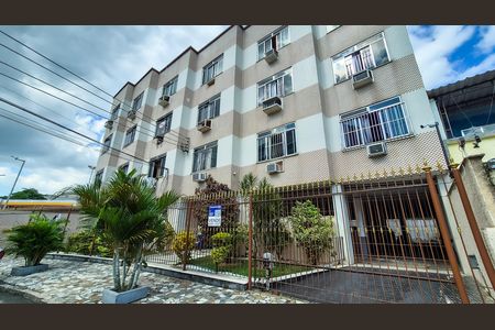 Apartamento à venda com 84m², 2 quartos e 1 vaga Apartamento à venda com 84m², 2 quartos e 1 vagaEntrada do Prédio