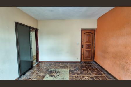 Apartamento à venda com 84m², 2 quartos e 1 vaga Apartamento à venda com 84m², 2 quartos e 1 vagaSala