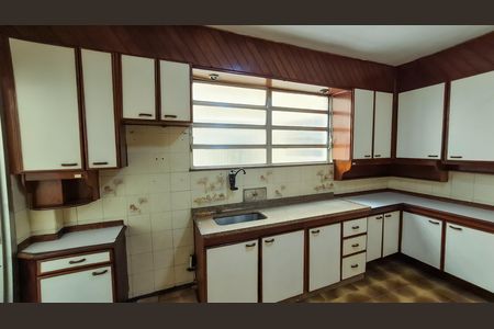 Apartamento à venda com 84m², 2 quartos e 1 vaga Apartamento à venda com 84m², 2 quartos e 1 vagaCozinha