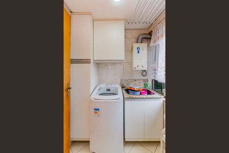 Apartamento para alugar com 99m², 3 quartos e 2 vagas Apartamento para alugar com 99m², 3 quartos e 2 vagasÁrea de serviço