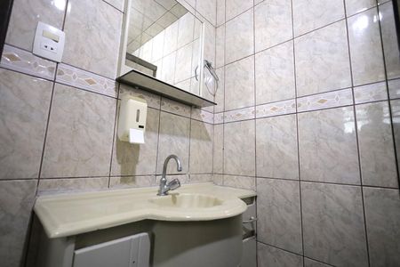 Casa para alugar com 350m², 5 quartos e 9 vagas Casa para alugar com 350m², 5 quartos e 9 vagasBanheiro