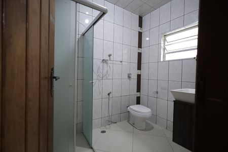 Casa para alugar com 350m², 5 quartos e 9 vagas Casa para alugar com 350m², 5 quartos e 9 vagasBanheiro Suíte