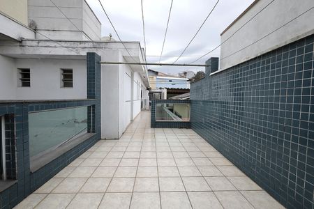 Casa para alugar com 350m², 5 quartos e 9 vagas Casa para alugar com 350m², 5 quartos e 9 vagasQuintal
