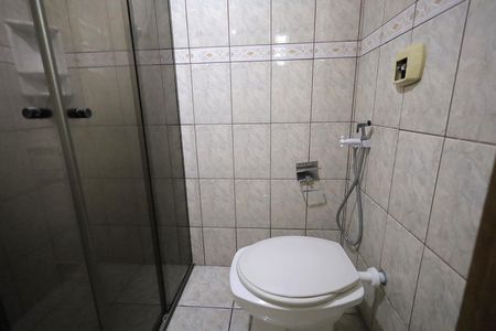 Casa para alugar com 350m², 5 quartos e 9 vagas Casa para alugar com 350m², 5 quartos e 9 vagasBanheiro
