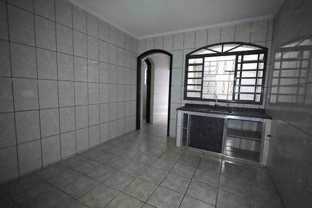 Casa para alugar com 350m², 5 quartos e 9 vagas Casa para alugar com 350m², 5 quartos e 9 vagasCozinha 2