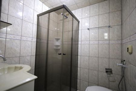 Casa para alugar com 350m², 5 quartos e 9 vagas Casa para alugar com 350m², 5 quartos e 9 vagasBanheiro