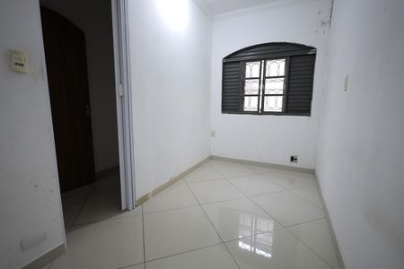 Casa para alugar com 350m², 5 quartos e 9 vagas Casa para alugar com 350m², 5 quartos e 9 vagasQuarto 2