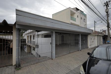 Casa para alugar com 350m², 5 quartos e 9 vagas Casa para alugar com 350m², 5 quartos e 9 vagasFachada