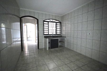 Casa para alugar com 350m², 5 quartos e 9 vagas Casa para alugar com 350m², 5 quartos e 9 vagasCozinha 2