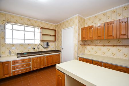 Apartamento à venda com 105m², 2 quartos e 2 vagas Apartamento à venda com 105m², 2 quartos e 2 vagascozinha