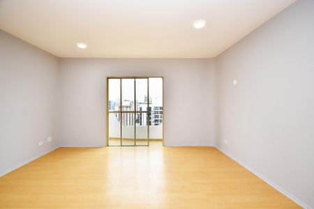 Apartamento à venda com 105m², 2 quartos e 2 vagas Apartamento à venda com 105m², 2 quartos e 2 vagasSala
