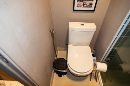 Studio para alugar com 35m², 1 quarto e 1 vaga Studio para alugar com 35m², 1 quarto e 1 vagaBanheiro