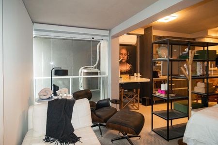 Studio para alugar com 35m², 1 quarto e 1 vaga Studio para alugar com 35m², 1 quarto e 1 vagaStudio