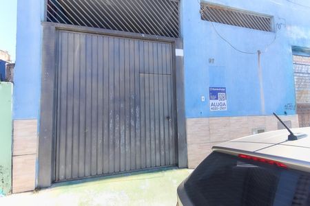 Casa para alugar com 45m², 1 quarto e sem vaga Casa para alugar com 45m², 1 quarto e sem vagaFachada