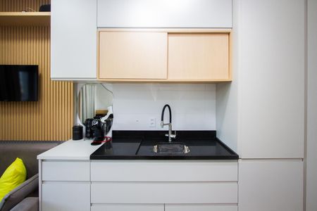 Kitnet/Studio à venda com 1 quarto, 25m² em Jardim das Acacias, São Paulo