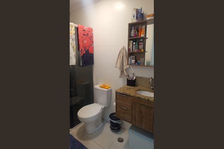 Banheiro de apartamento à venda com 3 quartos, 80m² em Vila Gilda, Santo André