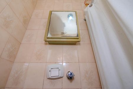 Apartamento à venda com 98m², 2 quartos e 1 vagaBanheiro Auxiliar