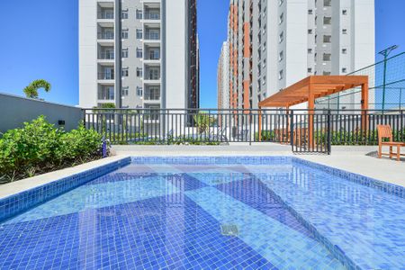 Apartamento para alugar com 38m², 1 quarto e sem vaga Apartamento para alugar com 38m², 1 quarto e sem vagaÁrea comum - Piscina