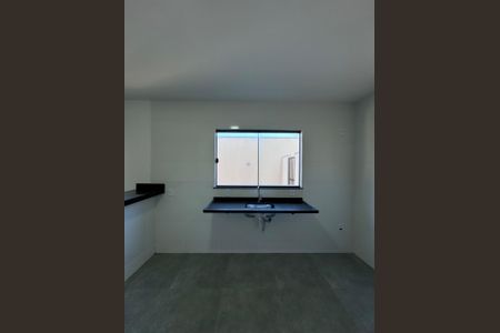 Foto 11 de casa de condomínio para alugar com 2 quartos, 84m² em Senador Vasconcelos, Rio de Janeiro