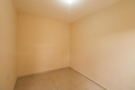 Quarto de casa para alugar com 1 quarto, 40m² em Parque Doroteia, Diadema