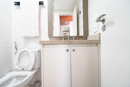 Apartamento à venda com 34m², 1 quarto e 1 vaga Apartamento à venda com 34m², 1 quarto e 1 vagaBanheiro