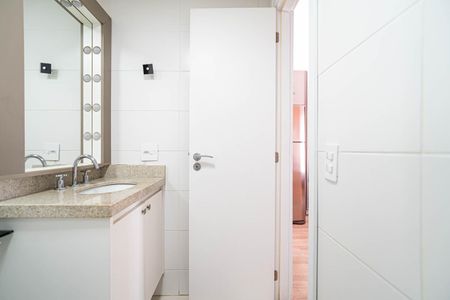 Apartamento à venda com 34m², 1 quarto e 1 vaga Apartamento à venda com 34m², 1 quarto e 1 vagaBanheiro