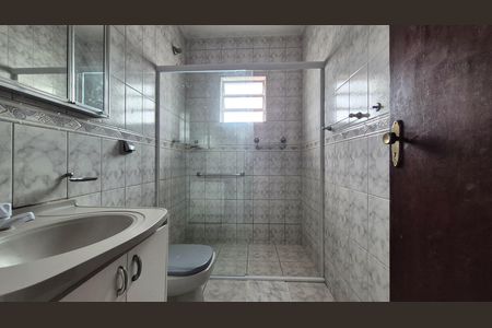 Casa para alugar com 168m², 3 quartos e 5 vagas Casa para alugar com 168m², 3 quartos e 5 vagasBanheiro
