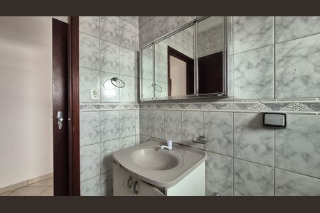 Casa para alugar com 168m², 3 quartos e 5 vagas Casa para alugar com 168m², 3 quartos e 5 vagasBanheiro