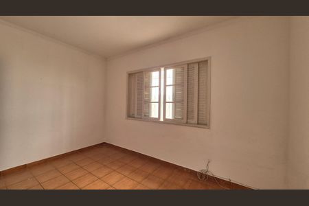 Quarto de casa para alugar com 3 quartos, 168m² em Parque Novo Oratório, Santo André